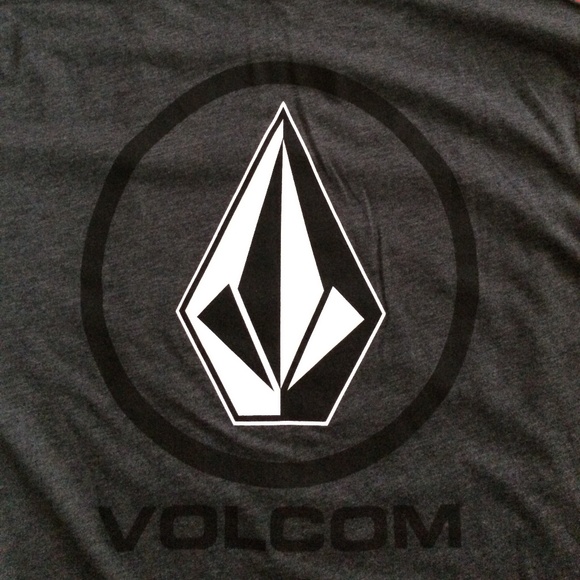SOLD - VOLCOM Large Long Sleeve Tee Shirt Gray - Picture 6 of 7